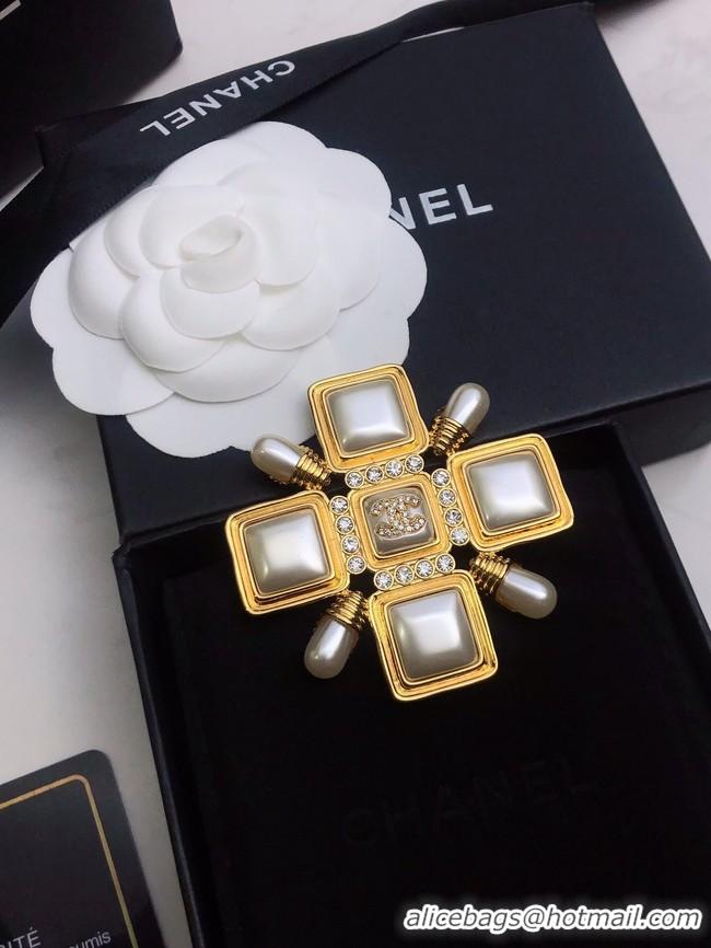 Luxury Chanel Brooch CE9396