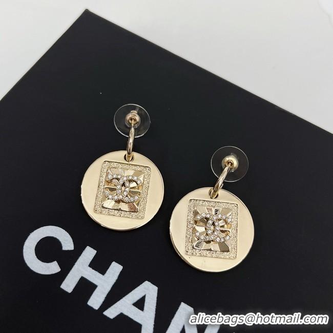 Stylish Chanel Earrings CE9433