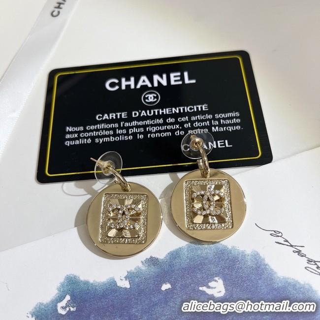 Stylish Chanel Earrings CE9433