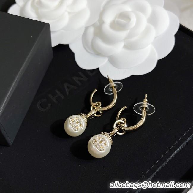 Trendy Design Chanel Earrings CE9435