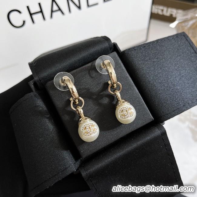 Trendy Design Chanel Earrings CE9435