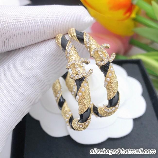 Sophisticated Chanel Earrings CE9513