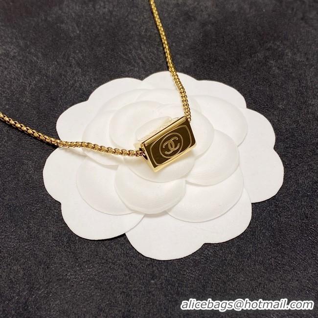 Grade Quality Chanel Necklace CE9522