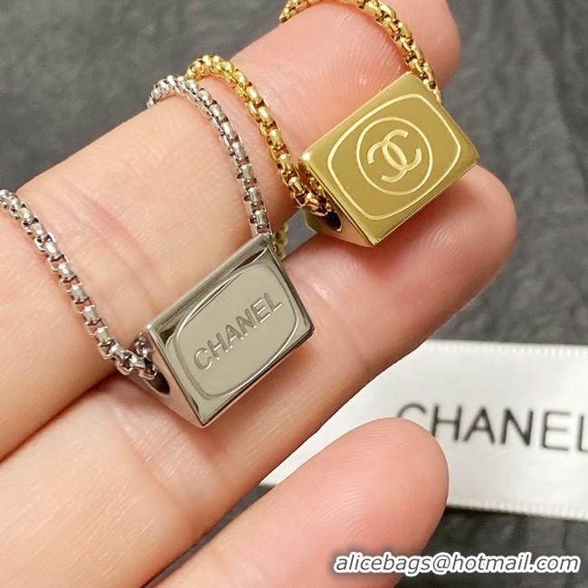 Grade Quality Chanel Necklace CE9522