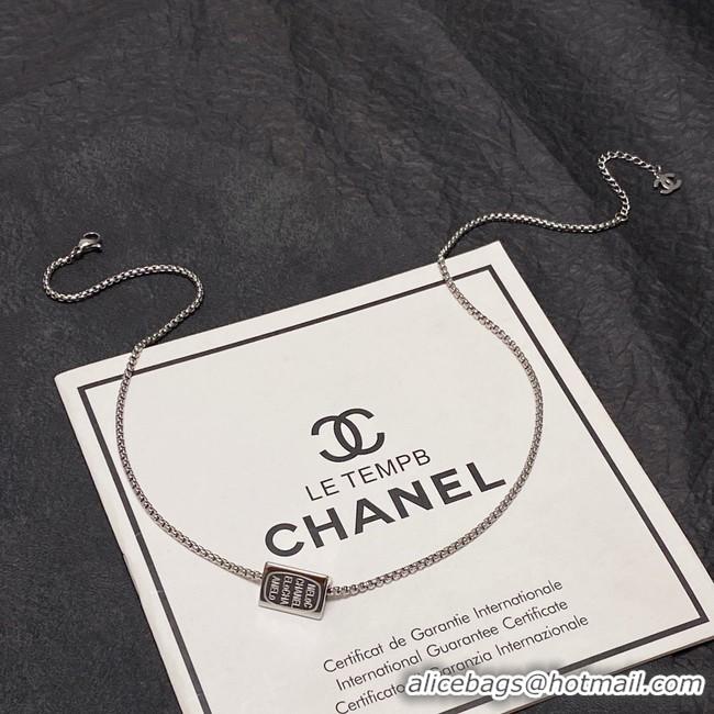 Grade Quality Chanel Necklace CE9522