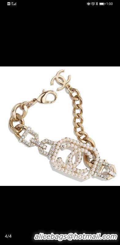 Pretty Style Chanel Bracelet CE9535