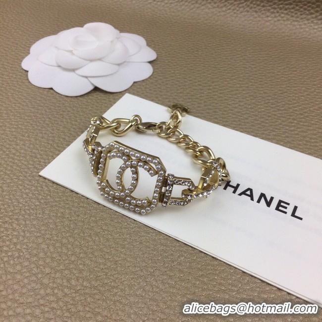 Pretty Style Chanel Bracelet CE9535