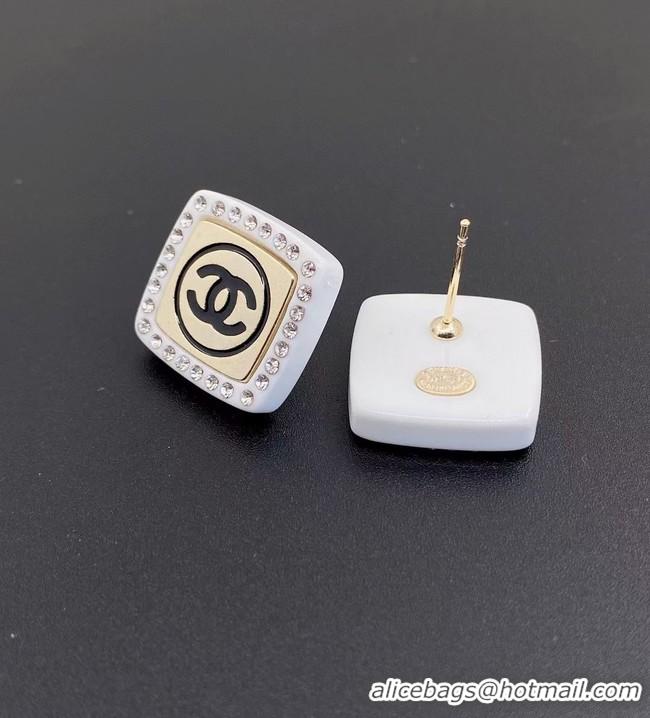 Good Looking Chanel Earrings CE9592