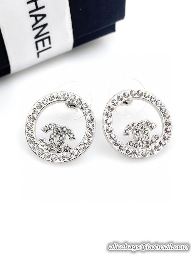 Purchase Chanel Earrings CE9629