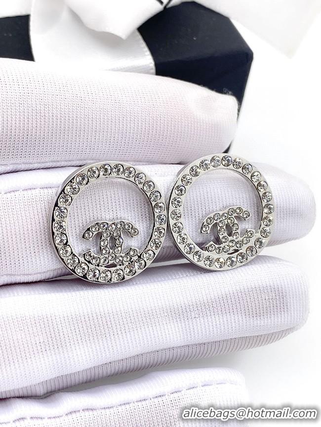 Purchase Chanel Earrings CE9629