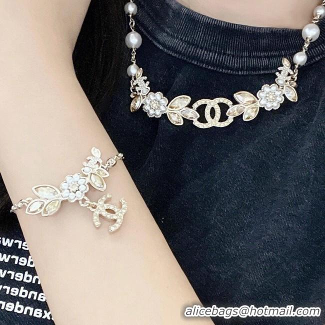 Stylish Chanel Necklace CE9661