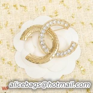 Sumptuous Chanel Brooch CE9698