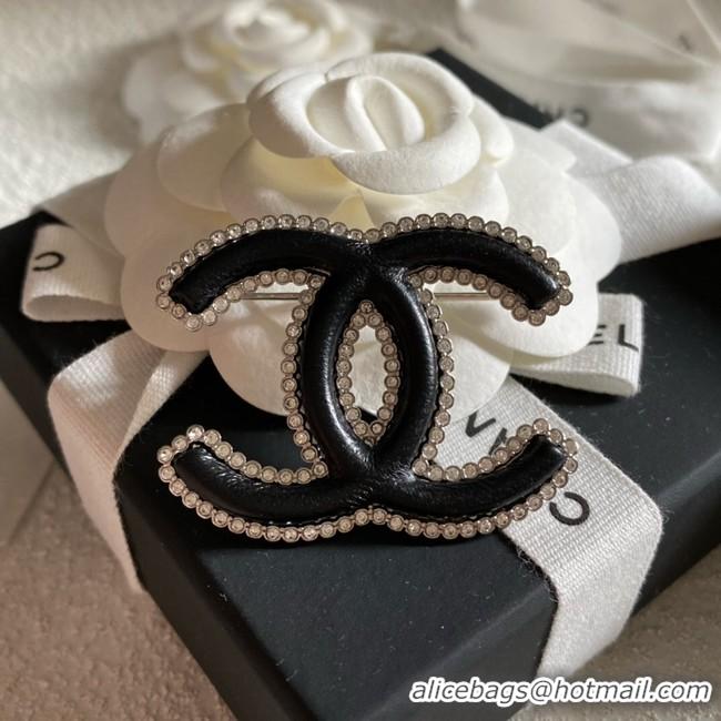 Classic Hot Chanel Brooch CE9708