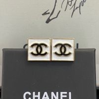 Luxury Chanel Earrings CE8515