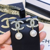 Stylish Chanel Earrings CE8826