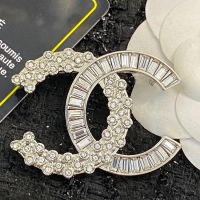 Stylish Chanel Brooch CE8937