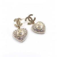 Stylish Chanel Earrings CE9109