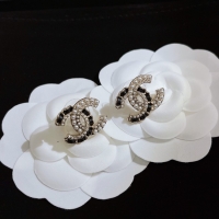 Sophisticated Chanel Earrings CE9438