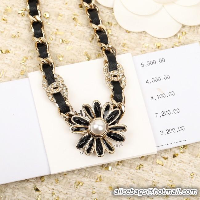 Trendy Design Chanel Necklace CE9901