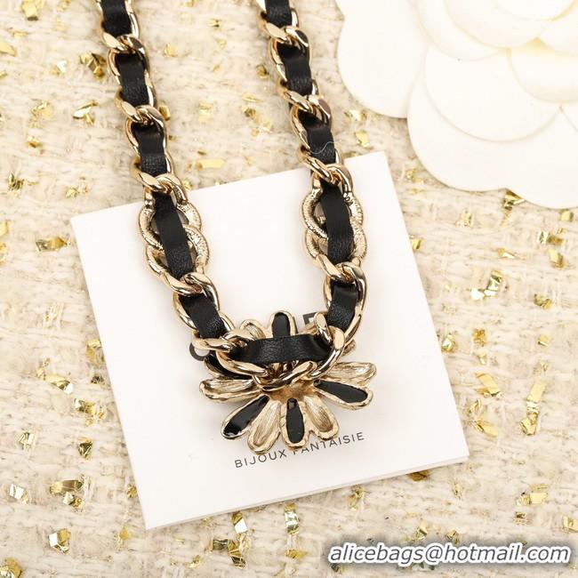 Trendy Design Chanel Necklace CE9901