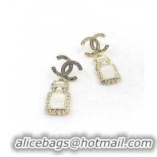 Feminine Chanel Earrings CE9921