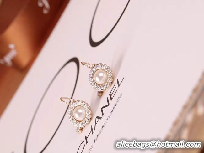 Luxury Cheap Chanel Earrings CE9929