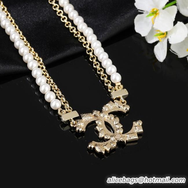 Sophisticated Chanel Necklace CE9997