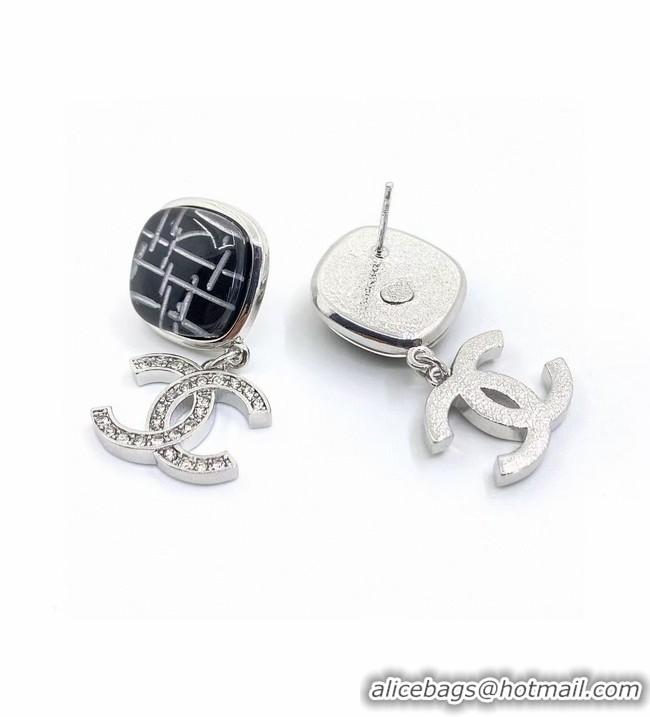 Best Grade Chanel Earrings CE10027