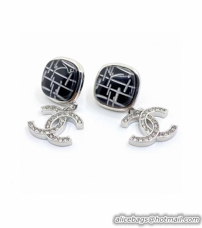 Best Grade Chanel Earrings CE10027