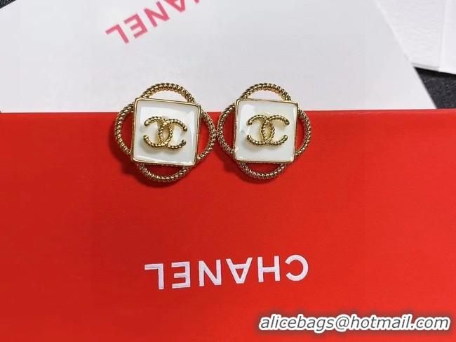 Sophisticated Chanel Earrings CE10035