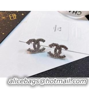 Trendy Design Chanel Earrings CE10163