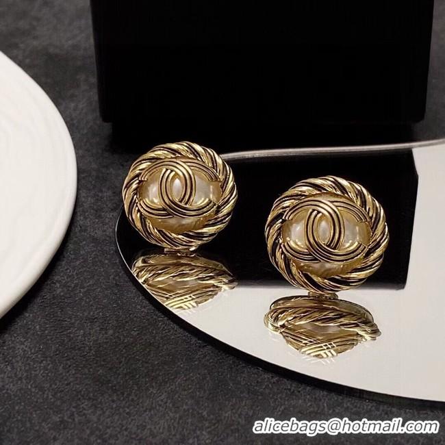 Sophisticated Chanel Earrings CE10167