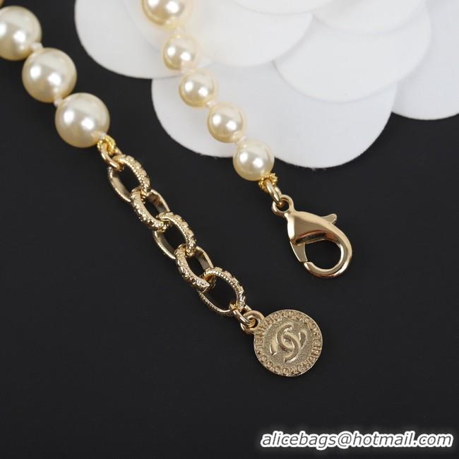 Stylish Chanel Necklace CE10181