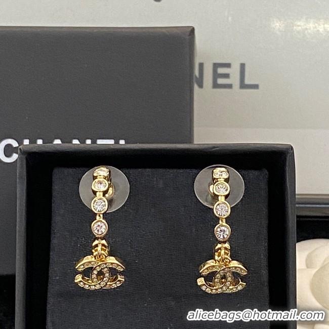 Good Looking Chanel Earrings CE10200