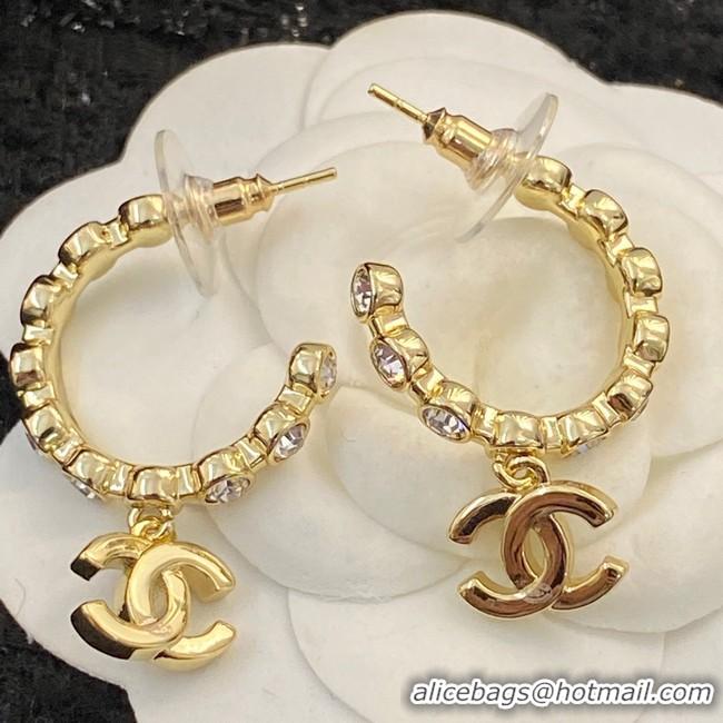 Good Looking Chanel Earrings CE10200