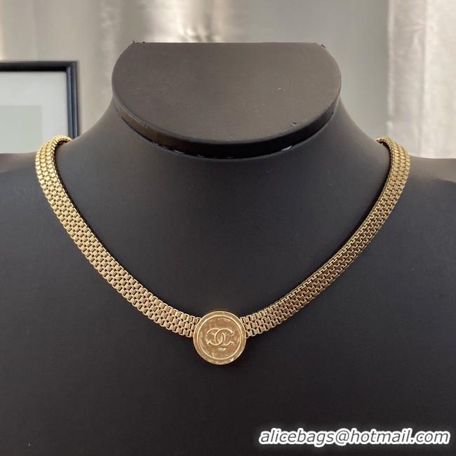 Pretty Style Chanel Necklace CE10220