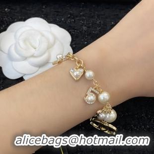 Grade Chanel Bracelet CE10261