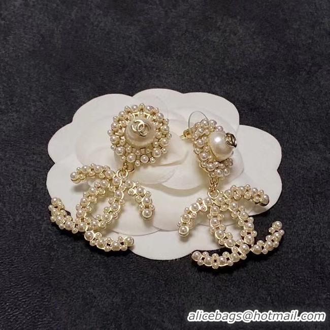 Trendy Design Chanel Earrings CE10302