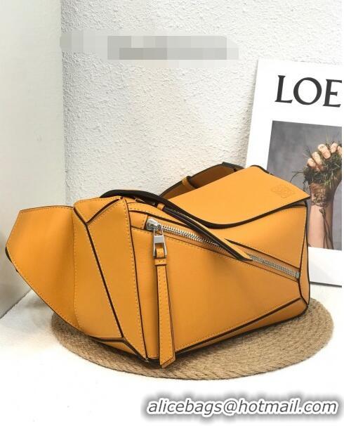 Well CraftedLoewe Small Puzzle Bumbag in Classic Calfskin 10176 Yellow 2022