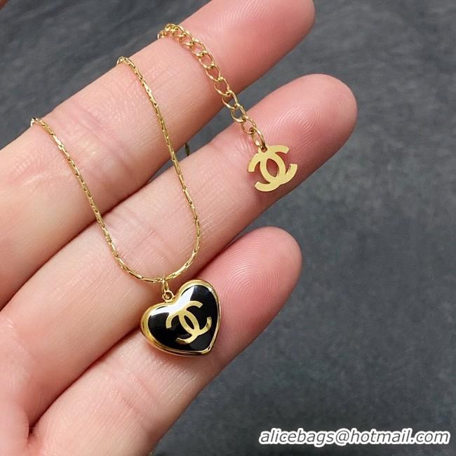 Stylish Chanel Necklace CE10319