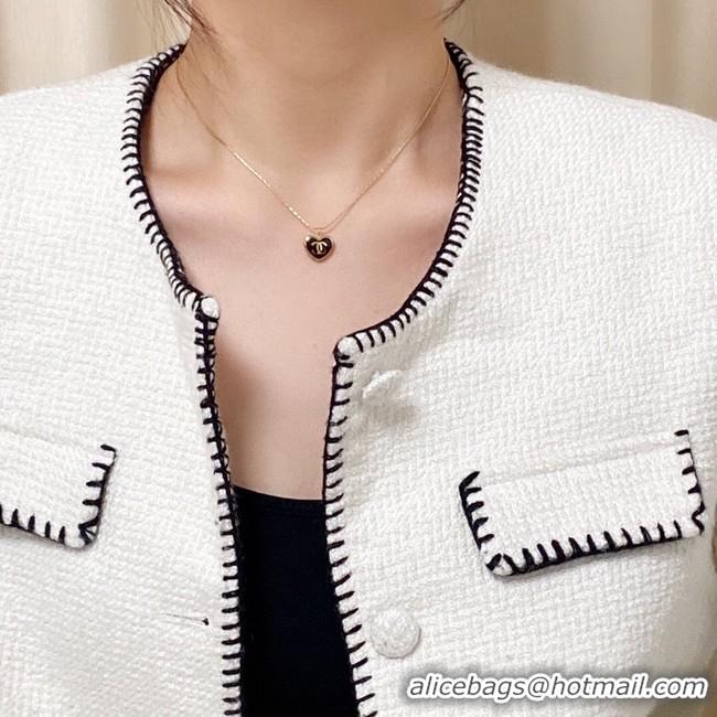 Stylish Chanel Necklace CE10319