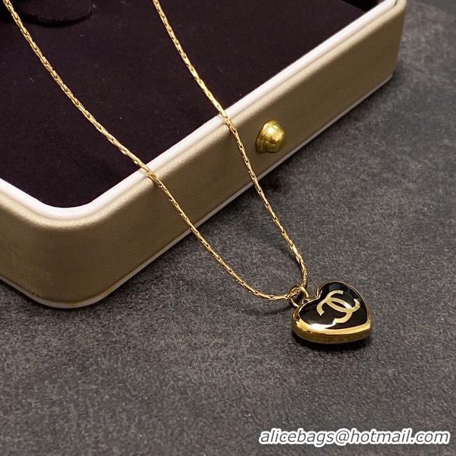 Stylish Chanel Necklace CE10319