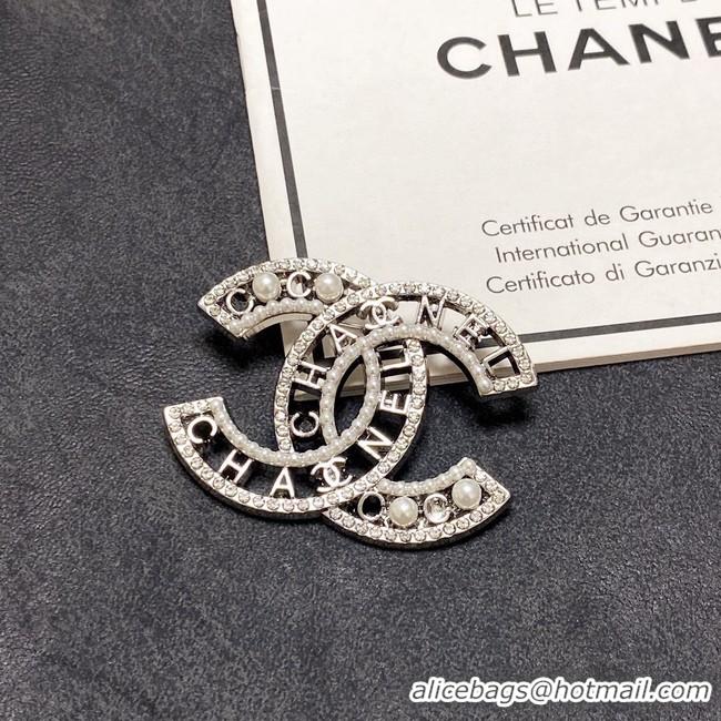 Luxury Chanel Brooch CE10333