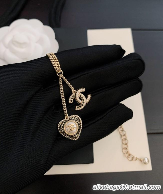 Stylish Chanel Necklace CE10342