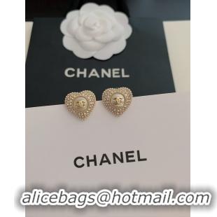 Feminine Chanel Earrings CE10355