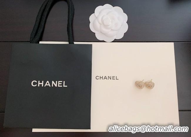 Feminine Chanel Earrings CE10355