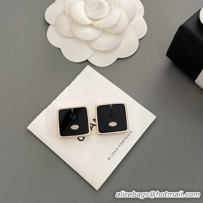 Purchase Chanel Earrings CE10383