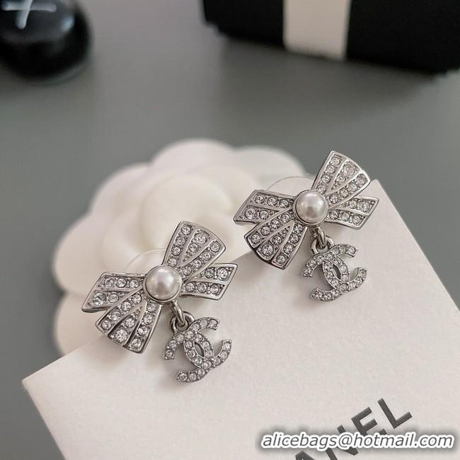 Classic Hot Chanel Earrings CE10386