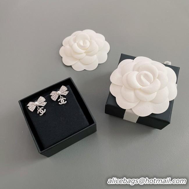 Classic Hot Chanel Earrings CE10386