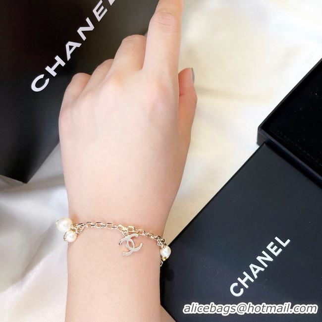 Grade Chanel Bracelet CE10409